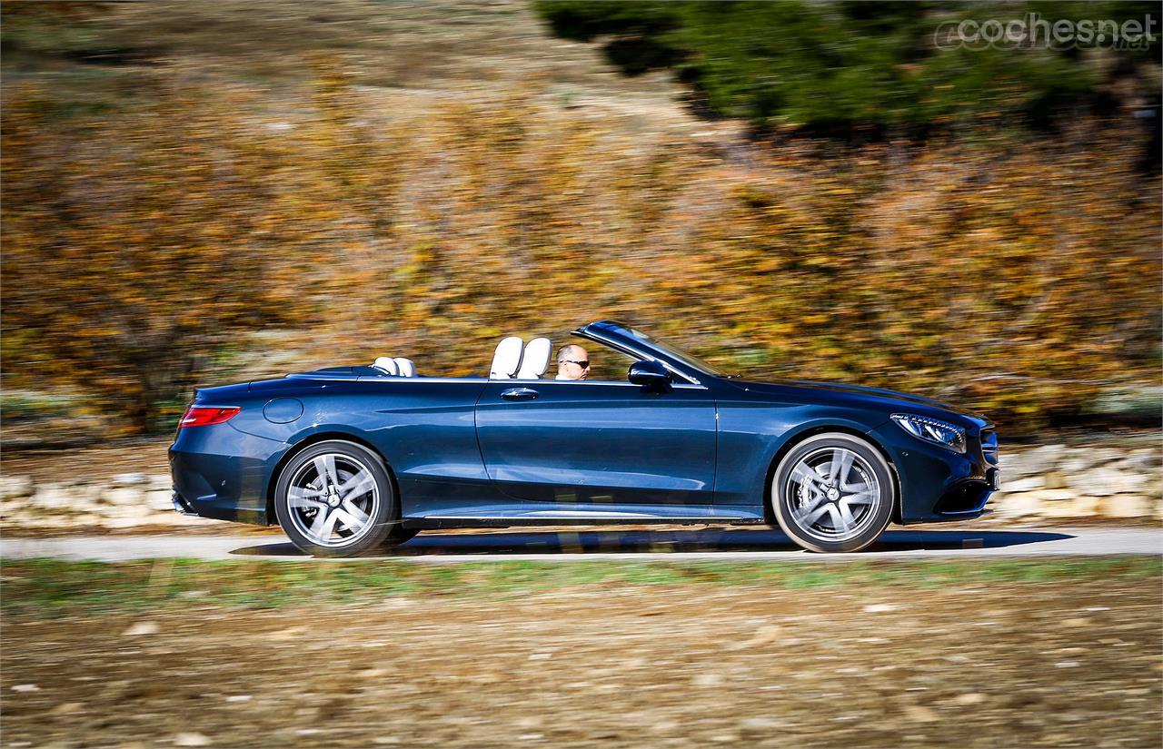 Su motor V8 de 5,5 litros y 585 CV lo convierte en un coche con grandes prestaciones, especialmente en aceleracion. Hace el 0 a 100 en menos de 4 segundos. 