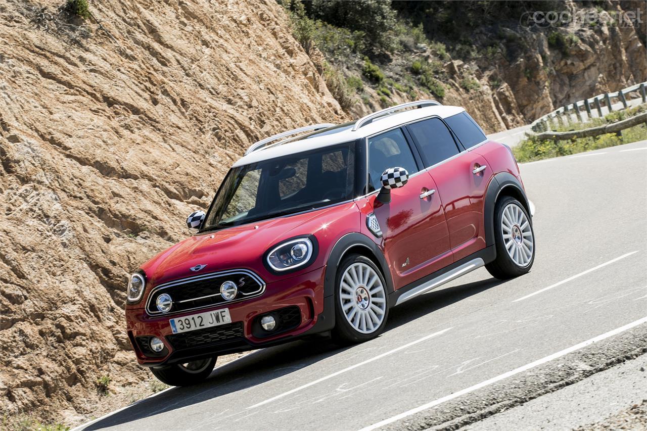 Ágil y dinámico, como cualquier Mini, este Countryman con suspensión deportiva es un coche poco confortable.