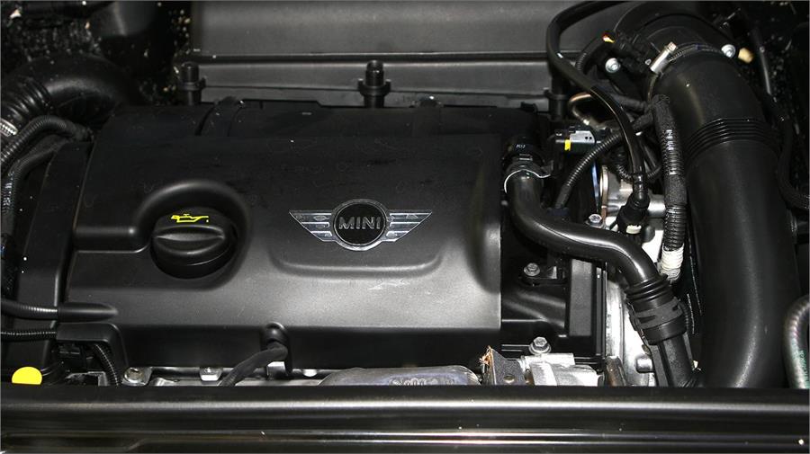 El motor de la versión Cooper S es un 1.6 Turbo de 184 CV y destaca por su espectacular par motor de 260 Nm entre 1.700 y 4.500 rpm.