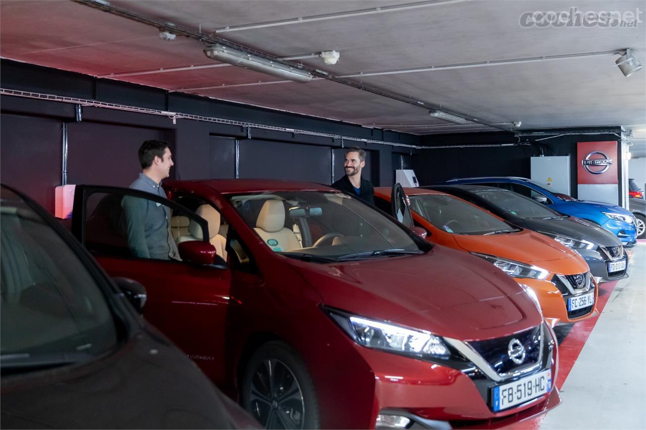 También se pueden probar los coches, e incluso comprarlo desde la misma tienda.