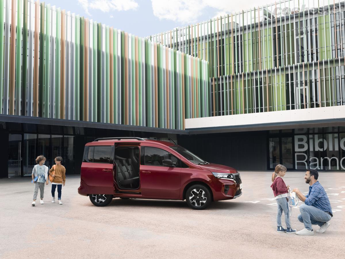 El Nissan Townstar Combi se dirige a familias activas, con niños pequeños, como alternativa práctica a los modelos SUV.