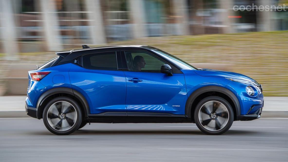 NISSAN JUKE - It is possible to drive in electric mode, at specific moments, up to a speed of 55 km/h.  In addition, the electric motor is always responsible for moving the vehicle from standstill. 