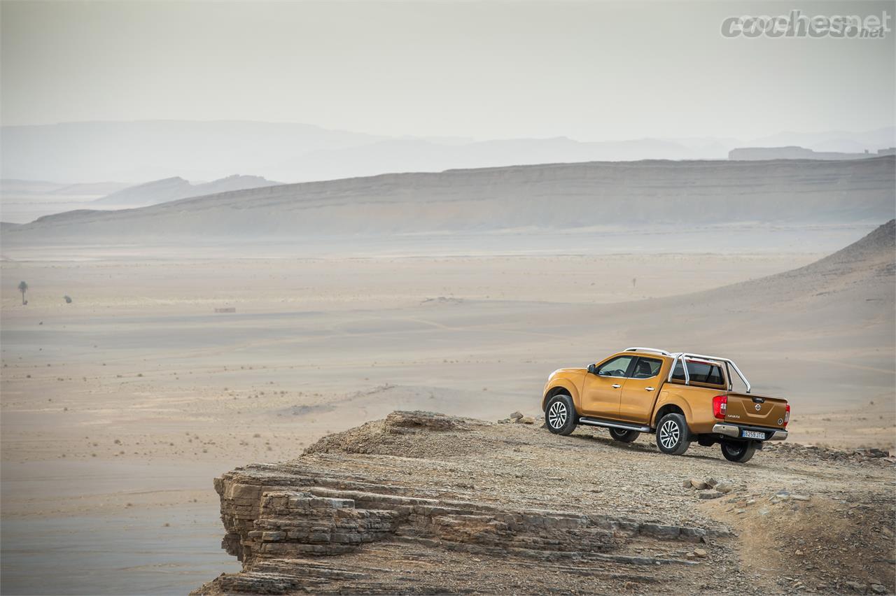 El Nissan Navara es un claro ejemplo de Pick-up versátil, diseñado tanto para el trabajo como para el ocio. Llegar a esta plataforma en Marruecos forma parte de las posibilidades de este vehículo. 