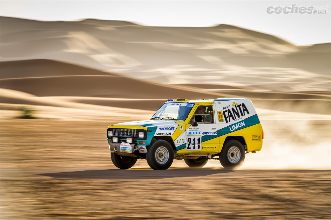 Después de más de dos años de trabajo de restauración, el Nissan Patrol número 211 ha vuelto a rodar por las dunas de Marruecos. 