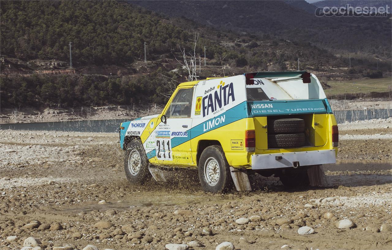 Su motor diésel ofrece 146 CV de potencia, lo que unido a un conjunto muy ligero, permitía un buen manejo en situaciones difíciles. 