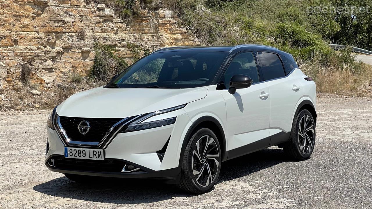 El frontal con la V más marcada y faros que recuerdan a los del Juke caracterizan al nuevo Nissan Qashqai.