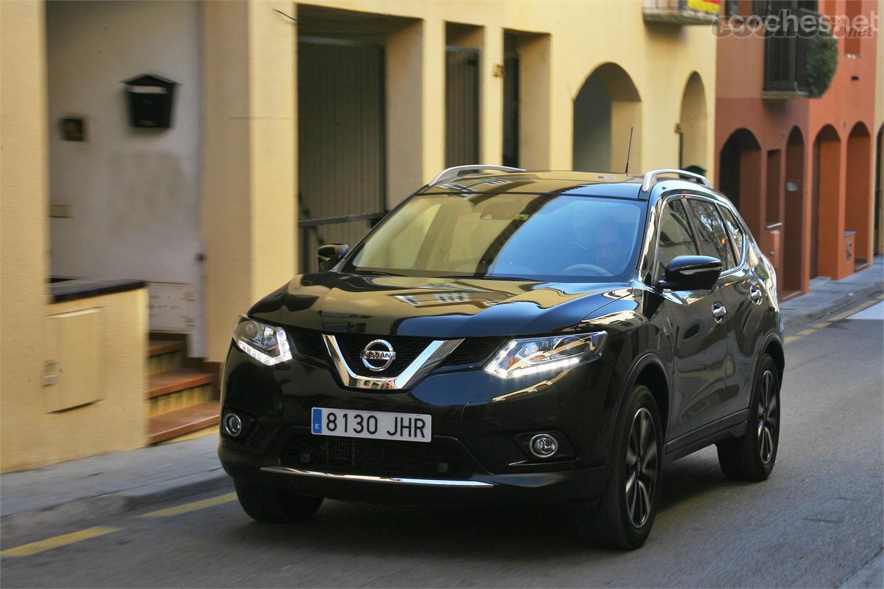 En ciudad se trata de un coche muy agradable dado que el motor es muy silencioso y las marchas cortas lo mueven con solvencia.