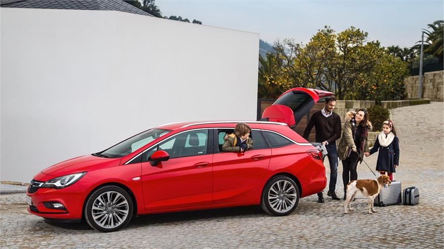 El nuevo Opel Astra Sports Tourer lo tiene todo para convertirse en un superventas dentro de su segmento.