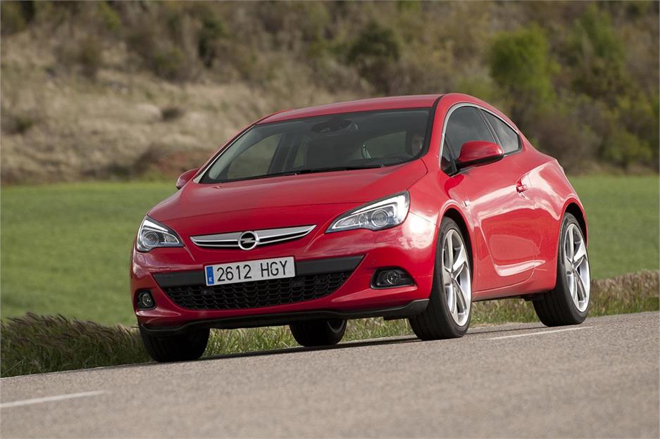Opel astra 2012 хэтчбек