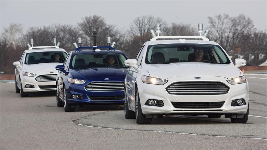 Ford lleva investigando diez años la conducción automatizada