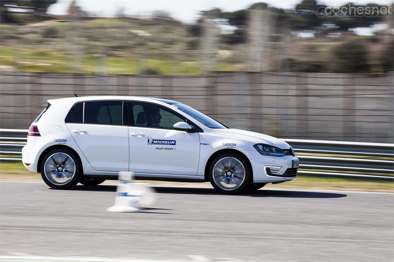 Pese a no tratarse de un neumático desarrollado para tandas en circuito ni una conducción extrema, su rendimiento en el Jarama fue muy bueno. Cuando se sobrecalentaron perdieron algo de eficacia.