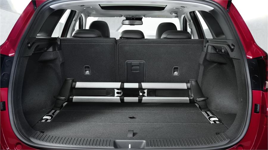 El i30 Wagon tiene una de sus principales bazas comerciales en su espacioso interior, con un generoso maletero que supera los 600 litros de capacidad.