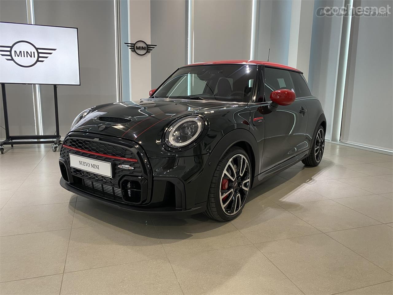 Nuevo Mini 3p John Cooper Works, disponible ya en los concesionarios.