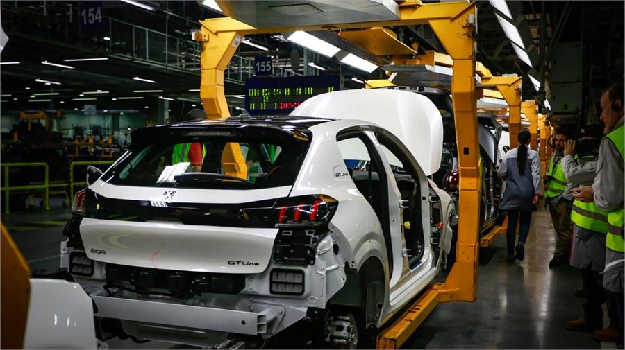 La planta eslovaca de Trnava, donde se produce el Peugeot 208, asumirá la producción del nuevo Citroën eléctrico.