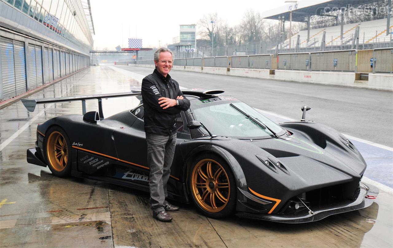 Horacio Pagani, fundador de Pagani Automobili, es uno de los escasos empresarios que han logrado el éxito a través de una marca de coches súper-derportivos.