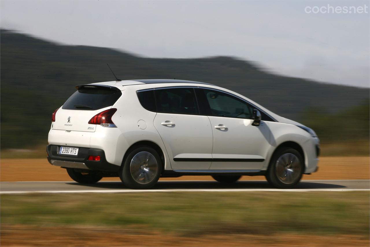 Línea crossover para el Peugeot, rival de coches SUV de potencia elevada y tracción integral.