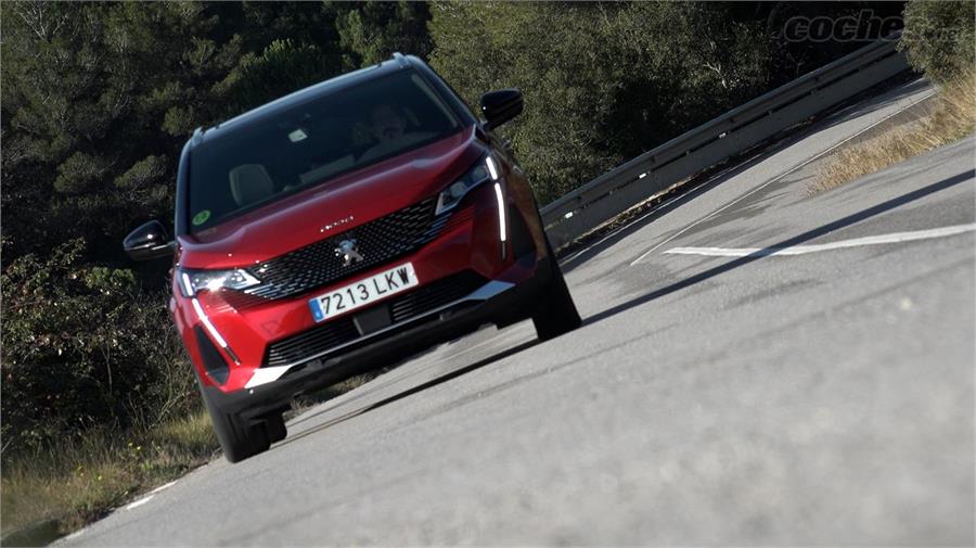 Peugeot apuesta por el equilibrio para hacer de este SUV un superventas...