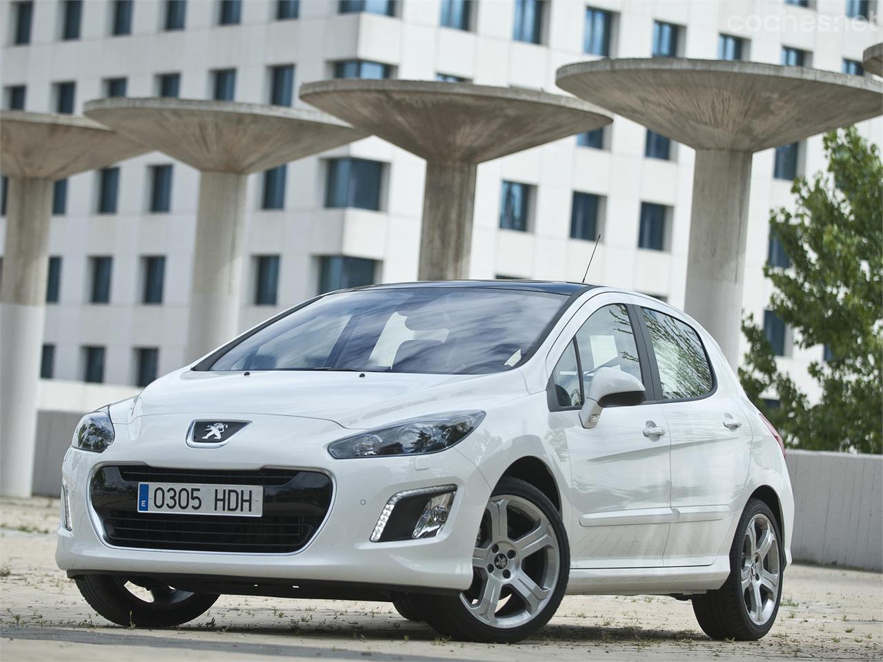 Opiniones de Peugeot 308 2.0 HDI Allure Automático: Deportivo acomodado