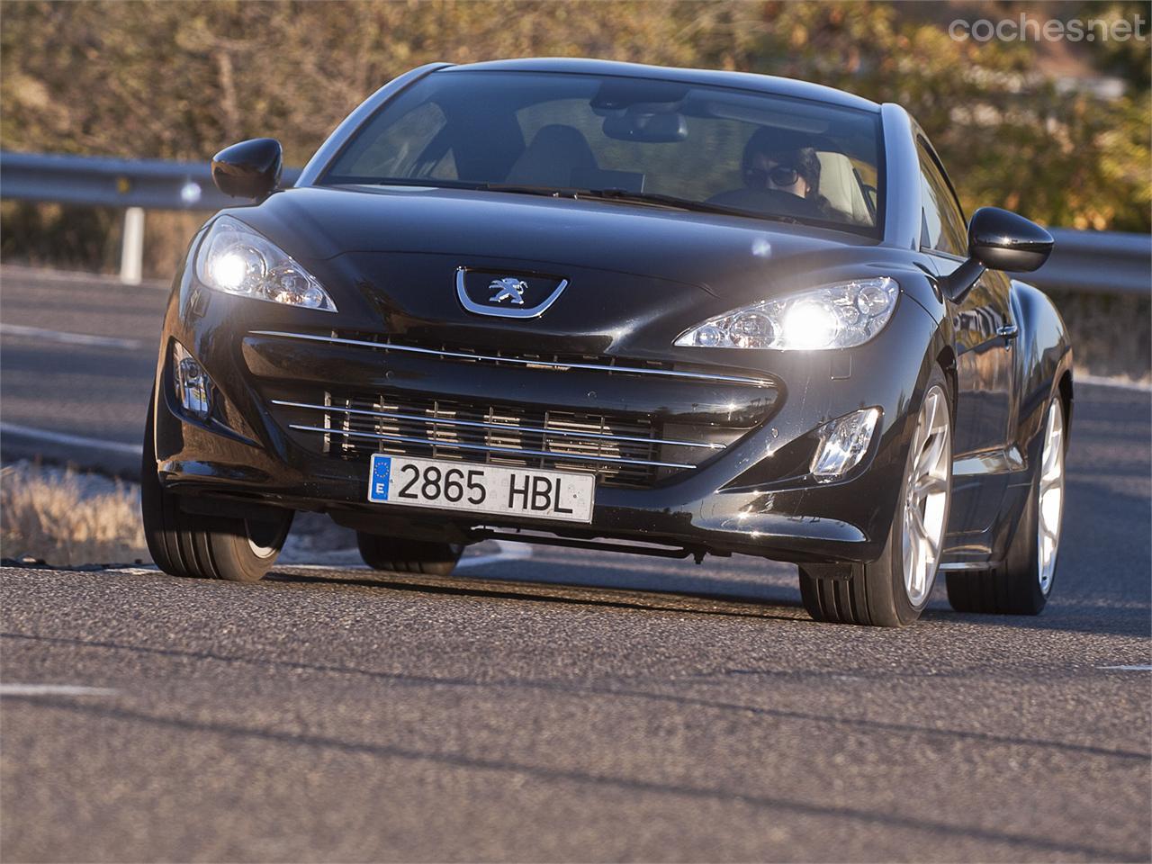 Peugeot RCZ 1.6 THP 200 CV: Parecidos razonables