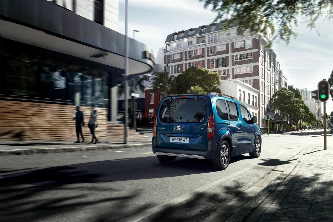 Peugeot ofrece con el e-Rifter una solución de movilidad "sostenible" en un vehículo de carácter familiar y comercial a la vez.