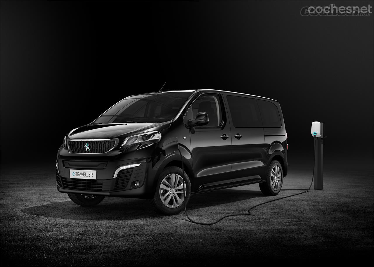 Peugeot lanza al mercado la e-Traveller, la versión 100% eléctrica. Destinada tanto al cliente particular como al profesional de transporte de pasajeros.