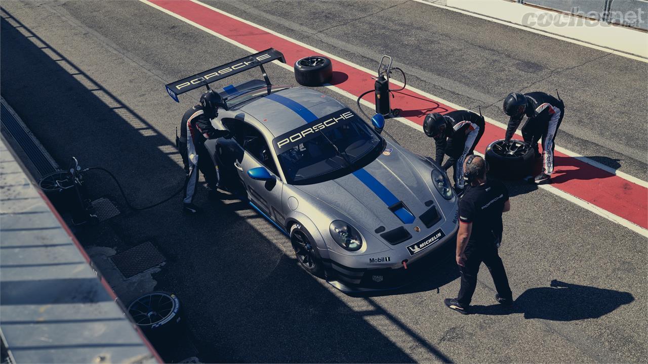 Porsche empezará a distribuir las primeras unidades del 911 GT3 Cup entre los equipos que lo han solicitado, a partir de febrero. 