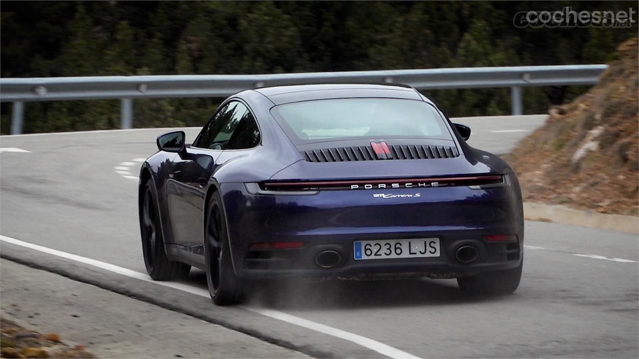 Los frenos de acero de serie son más suficientes para disfrutar del 911 Carrera S. En opción existe la posibilidad de montar unos cerámicos que cuestan 10.000 euros.