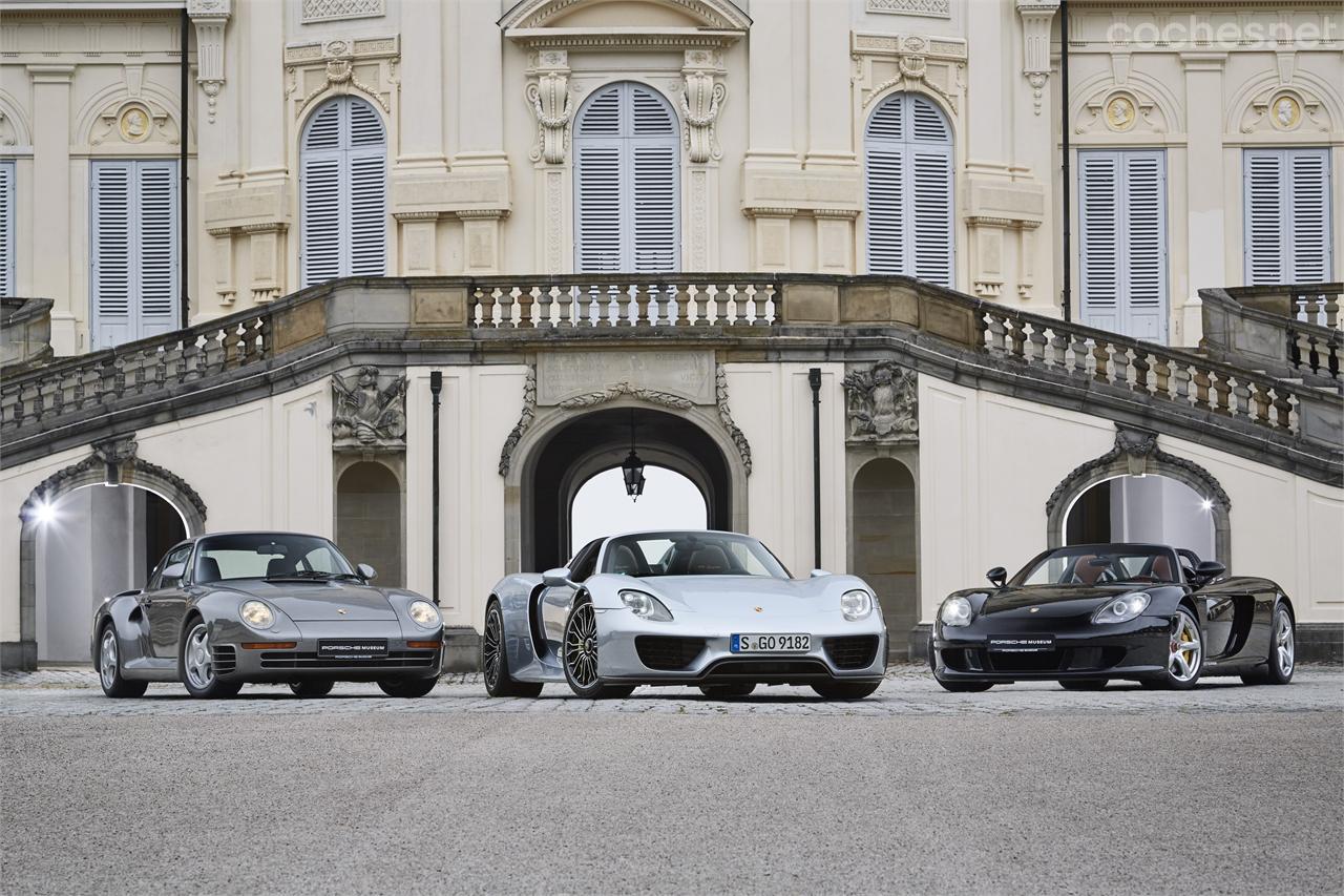 El 918 Spyder junto a los otros súper-deportivos de Porsche: Carrera GT y 959.