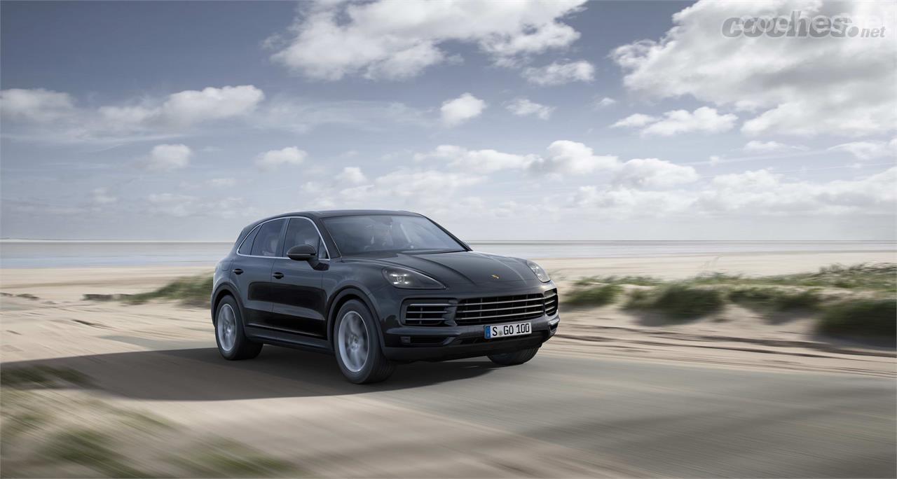 El nuevo Porsche Cayenne se construye sobre una nueva plataforma, más ligera y eficaz en carretera. 