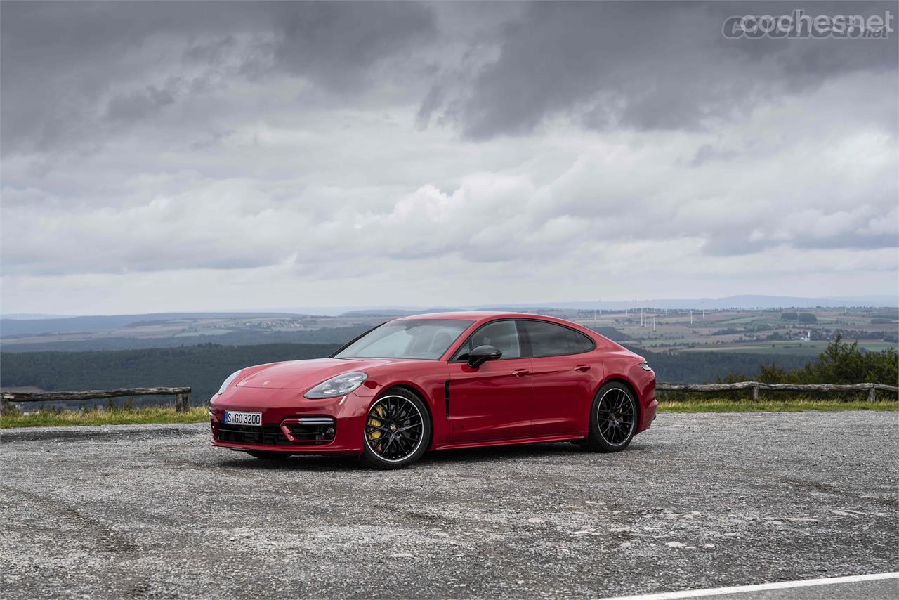 La versión Panamera GTS ha recibidos cambios en su motor V8 Biturbo. Ahora tiene 480 CV.