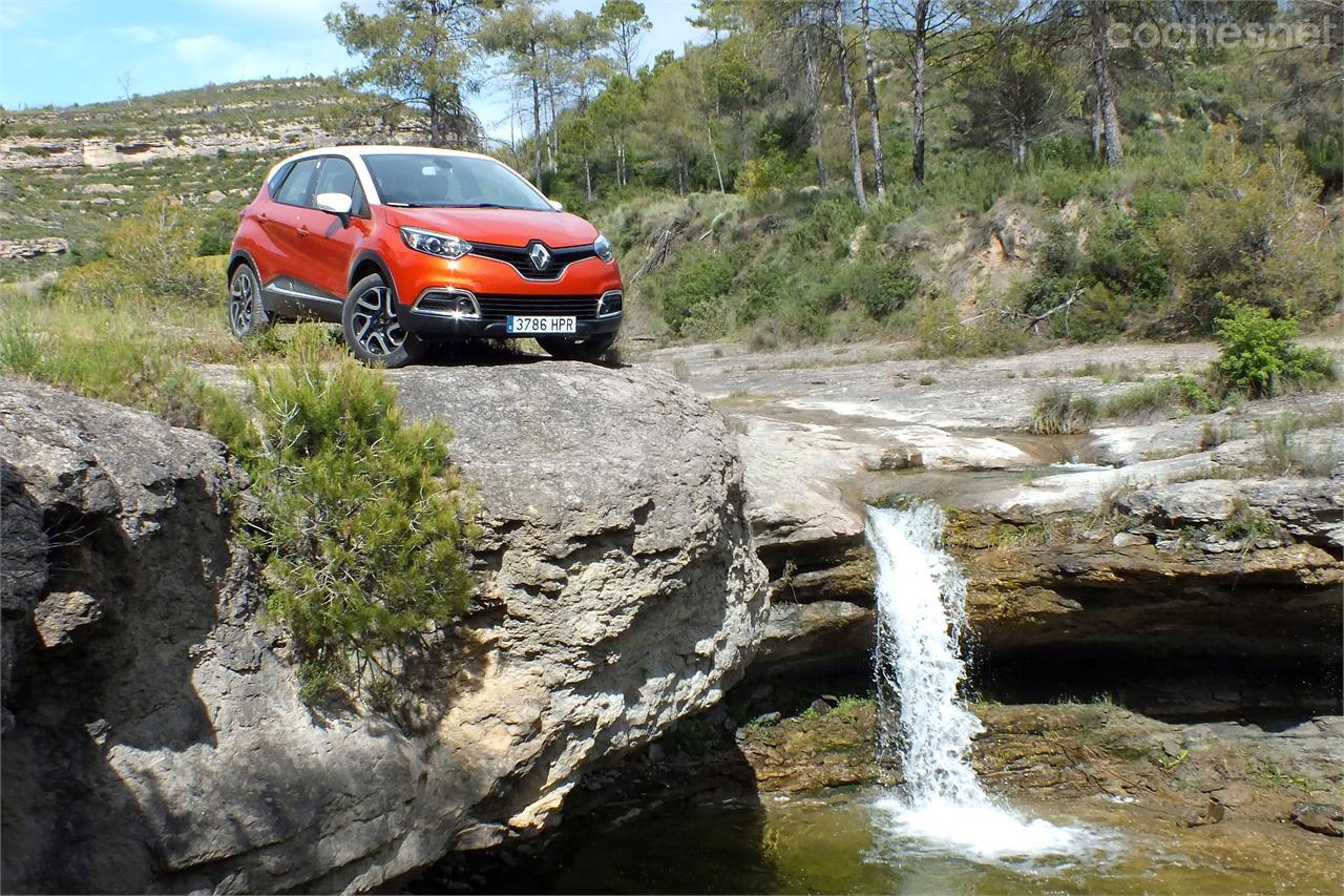 Un coche con el que llegar hasta bonitos rincones a condición de que la pista esté en relativo buen estado.