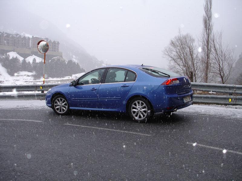 Renault Laguna GT 4Control 2.0 dCi 130 CV