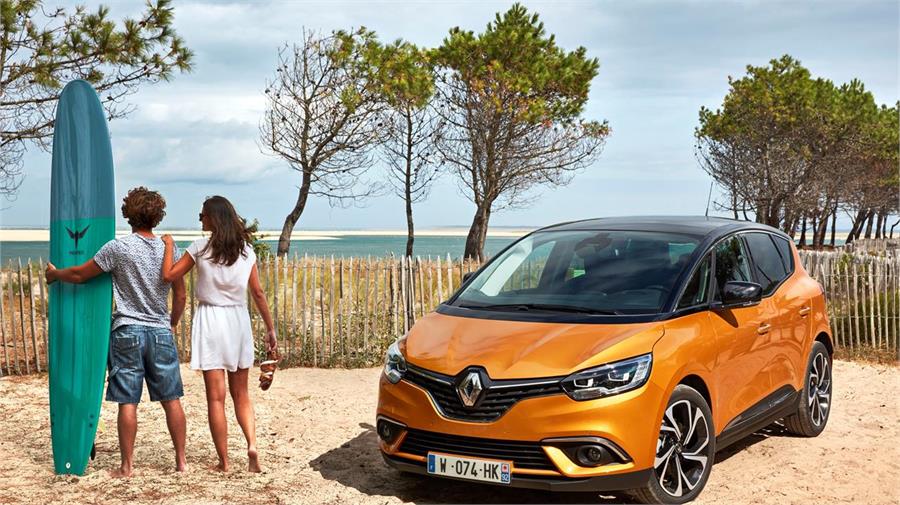 El Renault Scénic es un monovolumen completamente nuevo, pero con la misma filosofía de uso que ha hecho popular este modelo en toda Europa. 