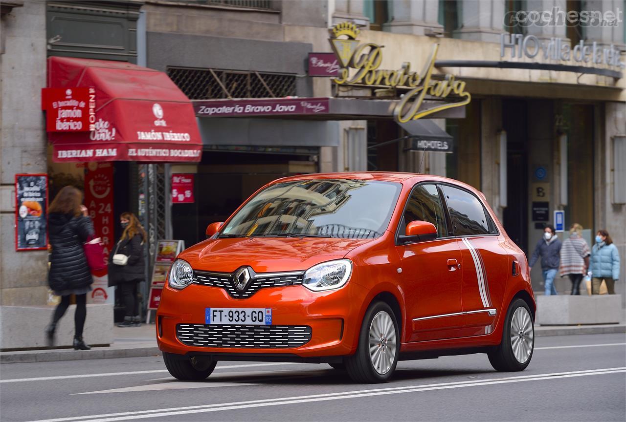 El Renault Twingo Electric comparte plataforma con el Smart Fortwo. El desarrollo se hizo en colaboración con Daimler.