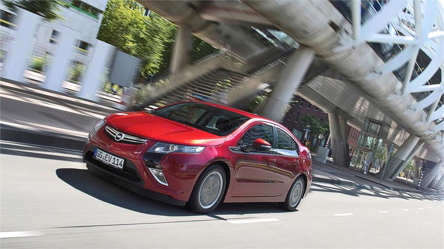 Opel Ampera: El Ampera encabeza la lista de ventas de coches eléctricos