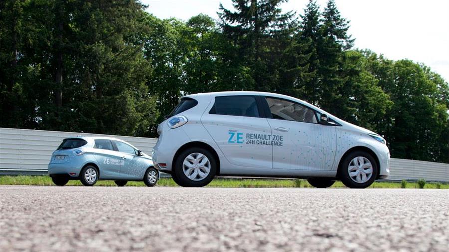 Récord mundial para el Renault Zoe: Recorre 1.618 kilómetros en 24 horas