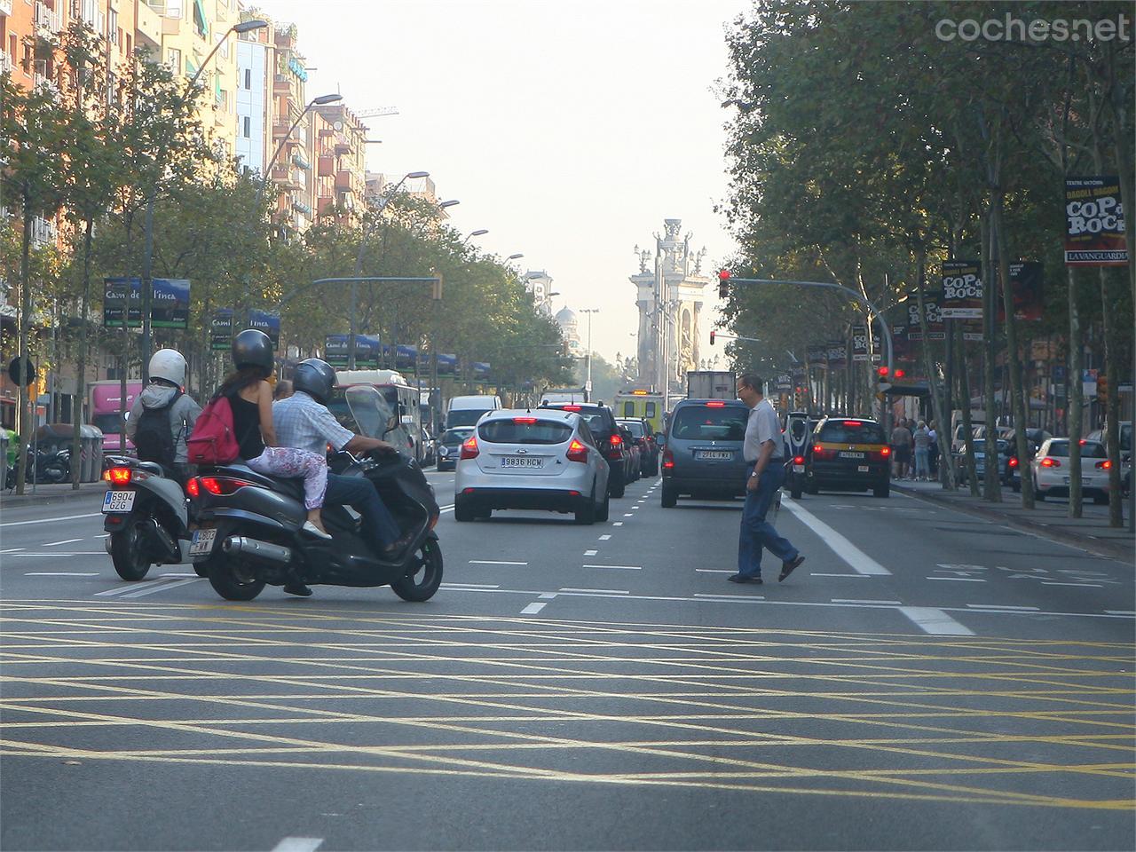 Los españoles cogen menos el coche: La crisis cambia algunos hábitos de mov