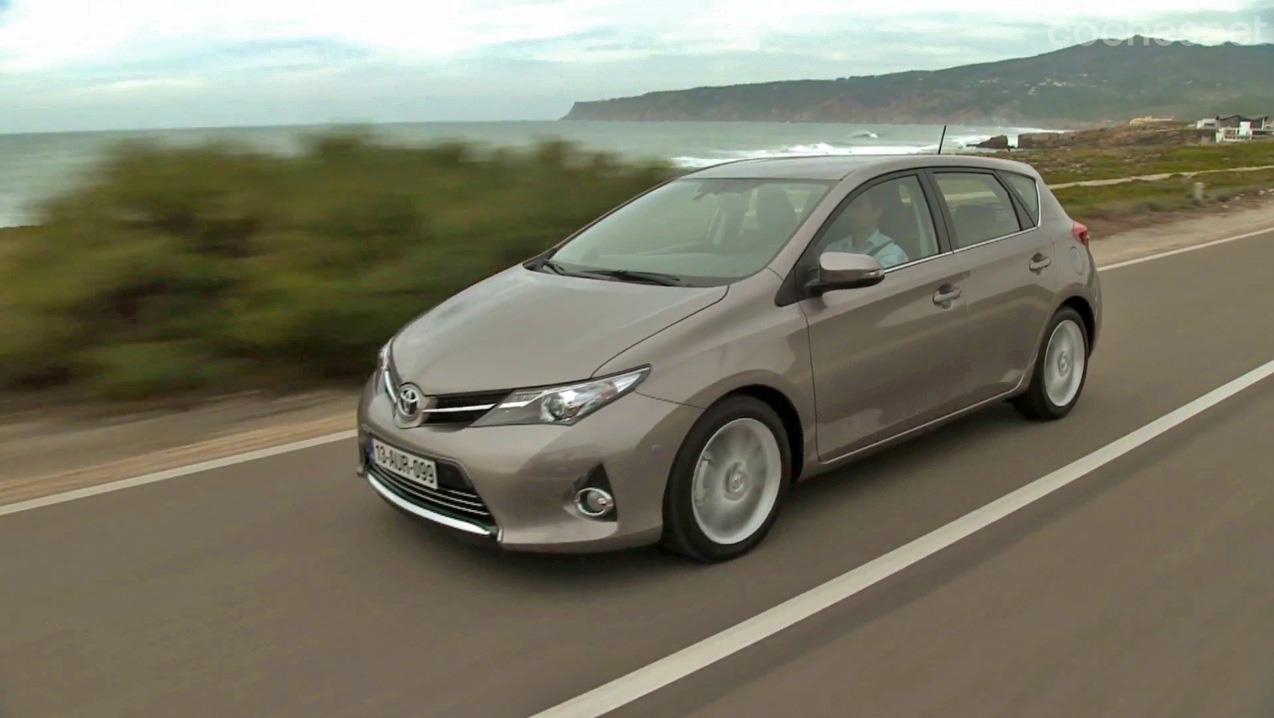 Toyota Auris: Nueva imagen, más carácter