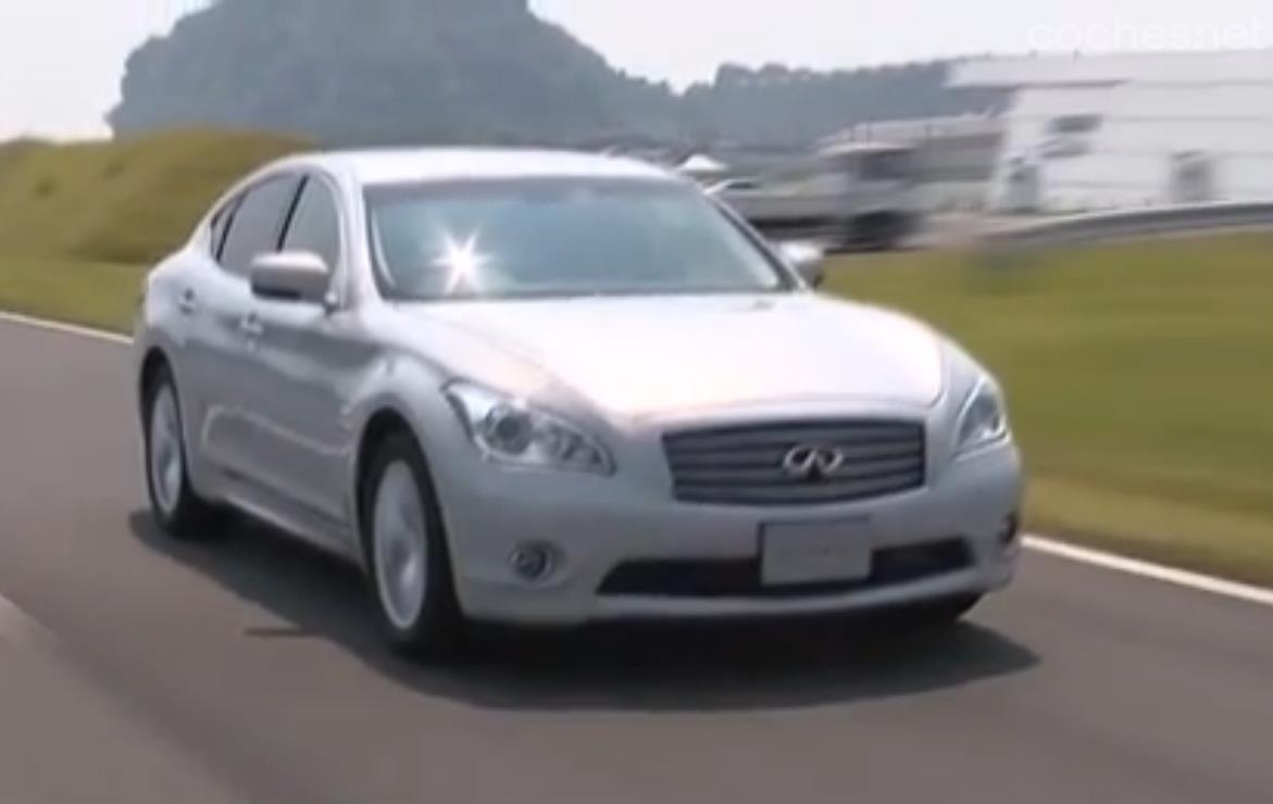 Infiniti M35 h: El primer híbrido de la marca