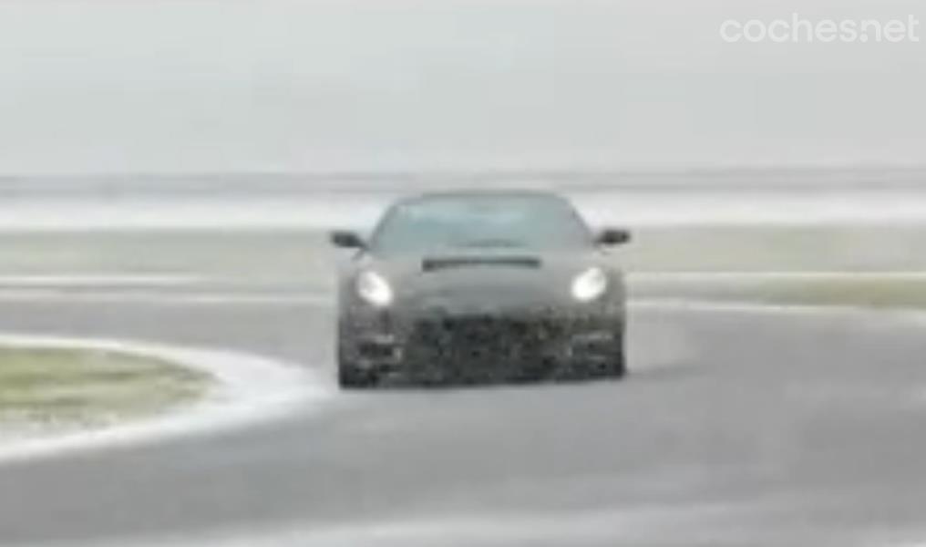 Nuevo Ferrari FF con tracción total