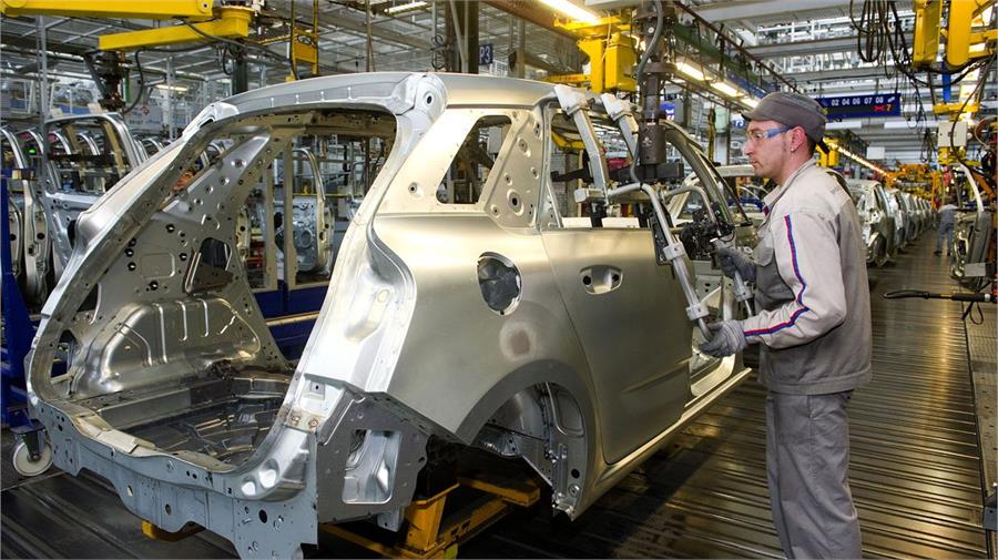 A final de octubre la planta contará con 7.200 empleados