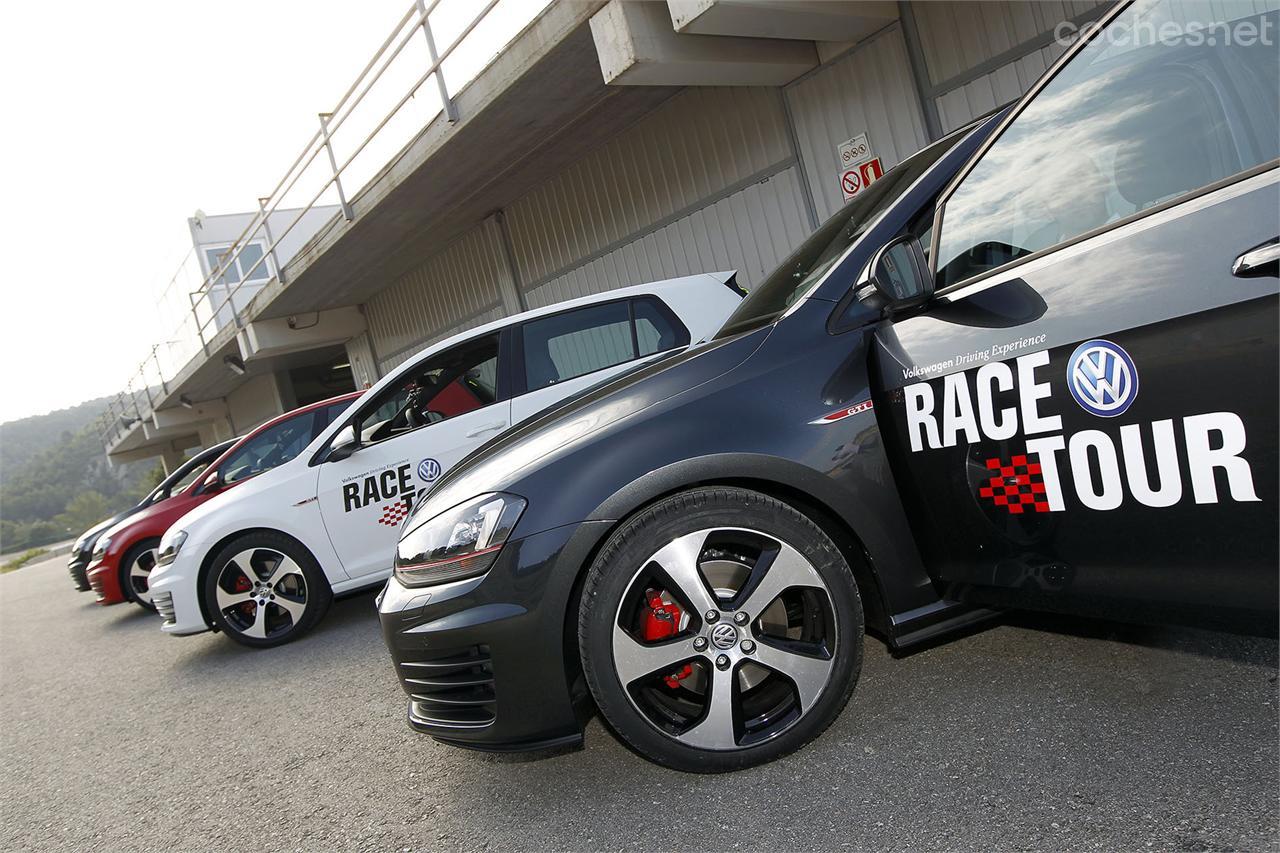 El Volkswagen Race Tour es una experiencia que merece la pena vivir, con instructores profesionales aprendes a aprovechar los sistemas de seguridad a la vez que mejoras tus aptitudes al volante.