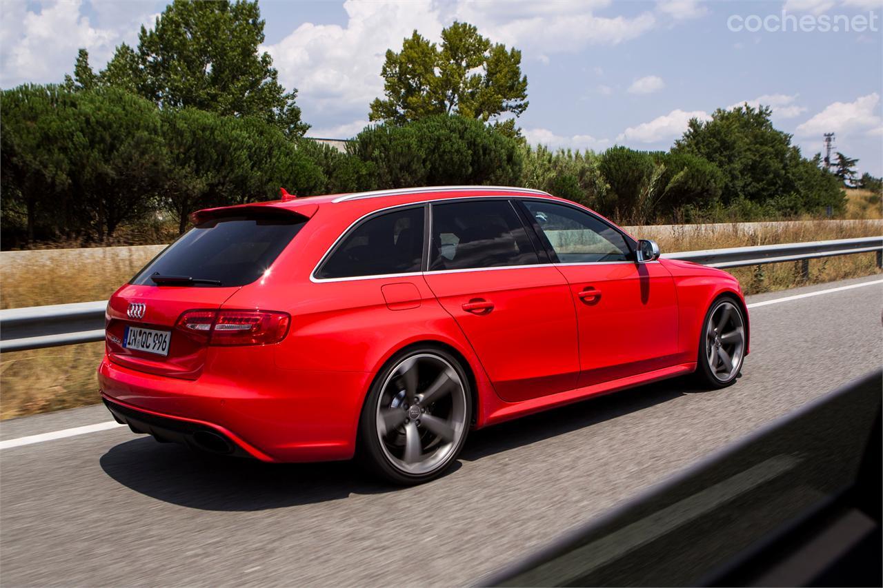 El Audi RS4 avant esconde mucho más de lo que aparenta.