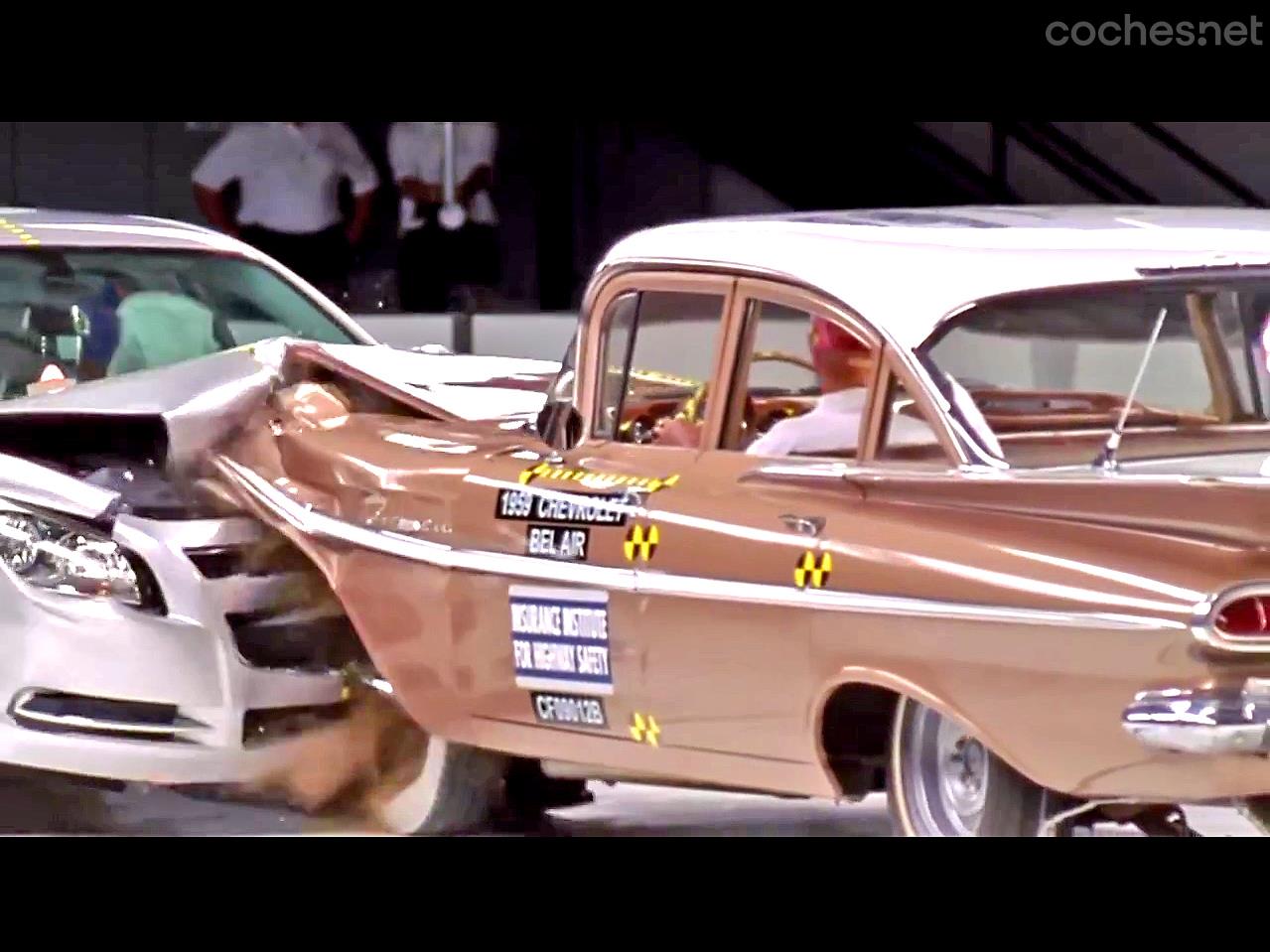 Vídeo: Crash test contra un Chevy del ´59