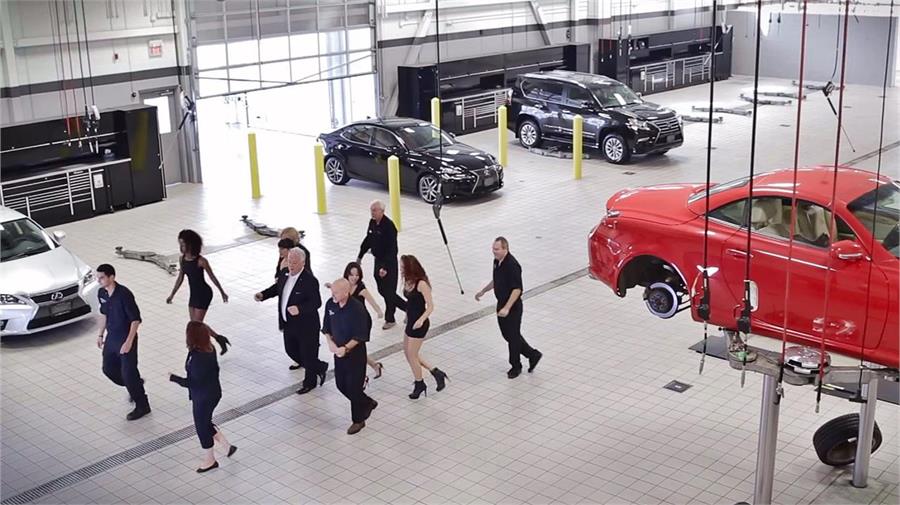 Así trabajan en un concesionario Lexus