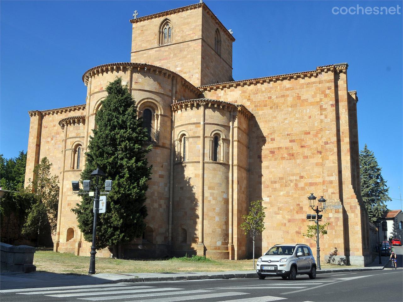 Una visita medianamente completa a Ávila, bien pide un fin de semana.