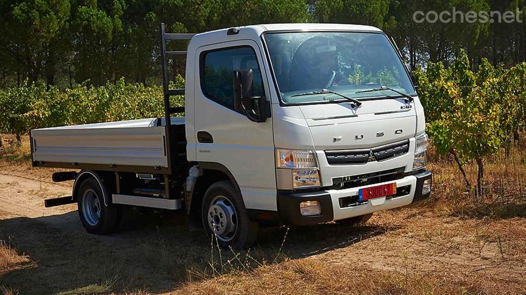 Фото mitsubishi fuso canter