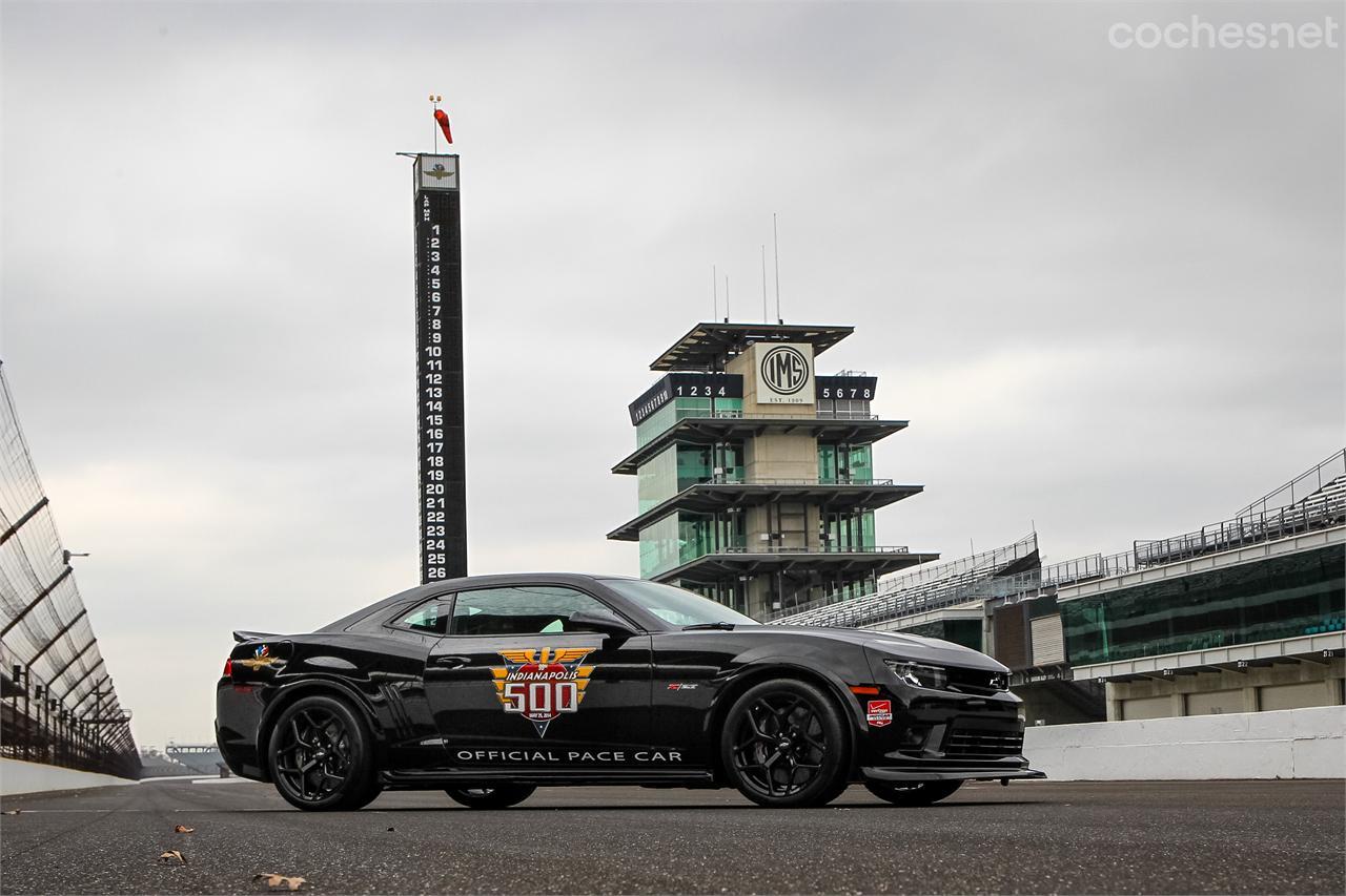 Chevrolet Camaro Z28 Indy 500