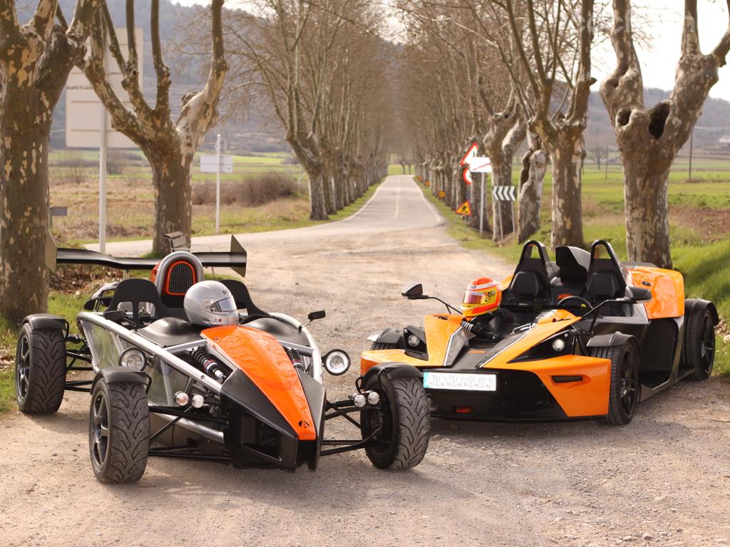 En 2011 tuve la oportunidad de probar un Airel Atom para compararlo con un KTM X-Bow. Es una lástima que el Atom nunca pudo ser homologado en España, esa unidad tenía matrícula británica.