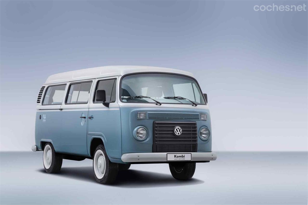 El Volkswagen T2 Kombi inició el uso de furgonetas como vehículos de ocio.